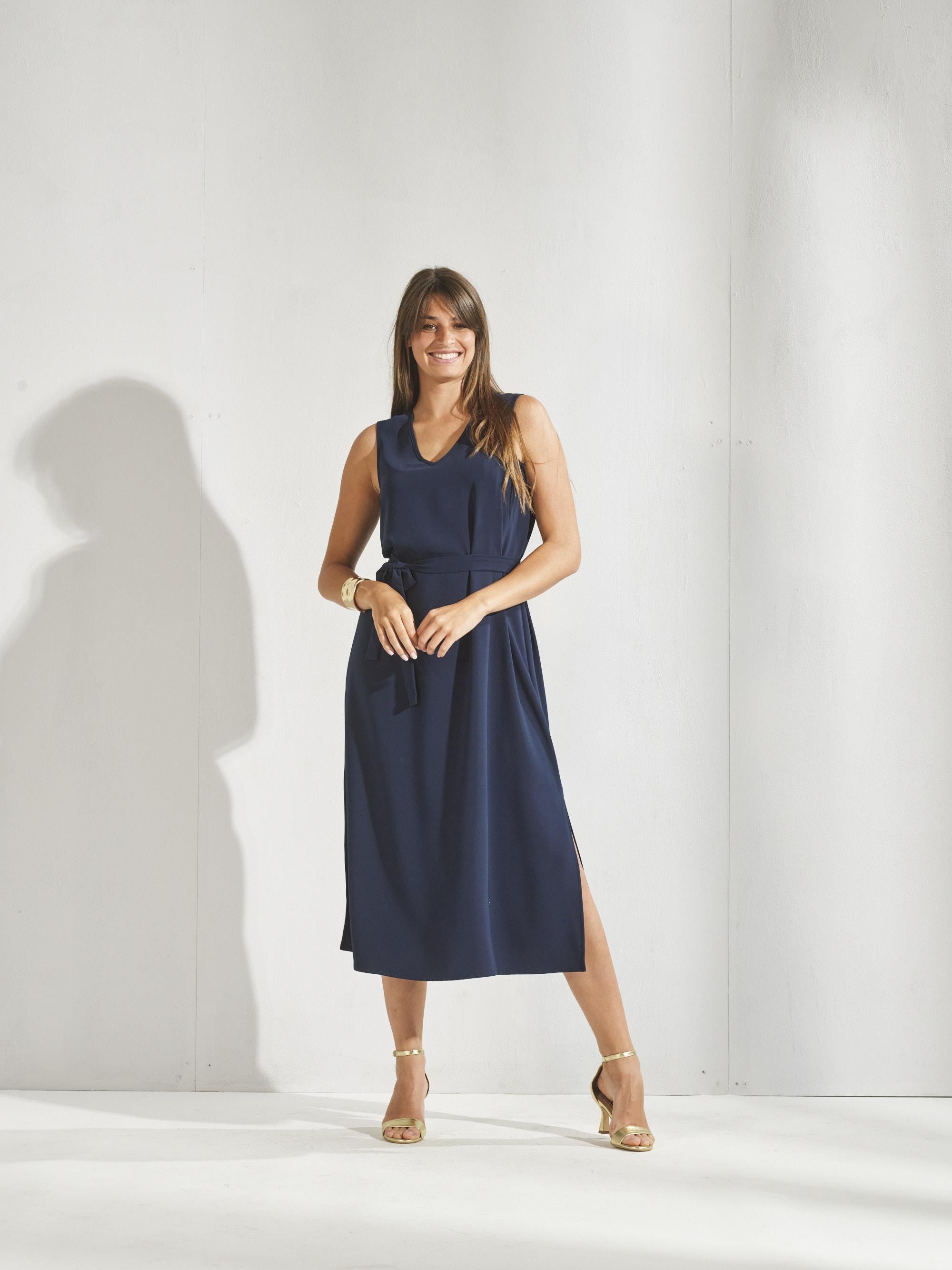 Mouwloze jurk met afneembare cape - Navy