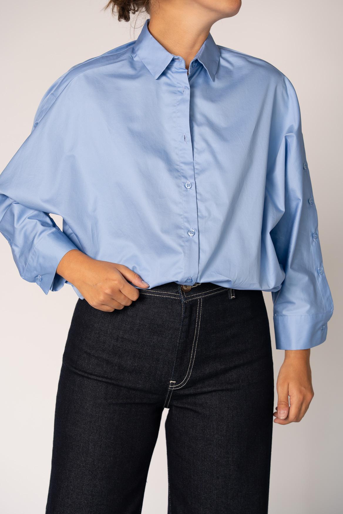 Oversized blouse met knoopdetail - Light blue
