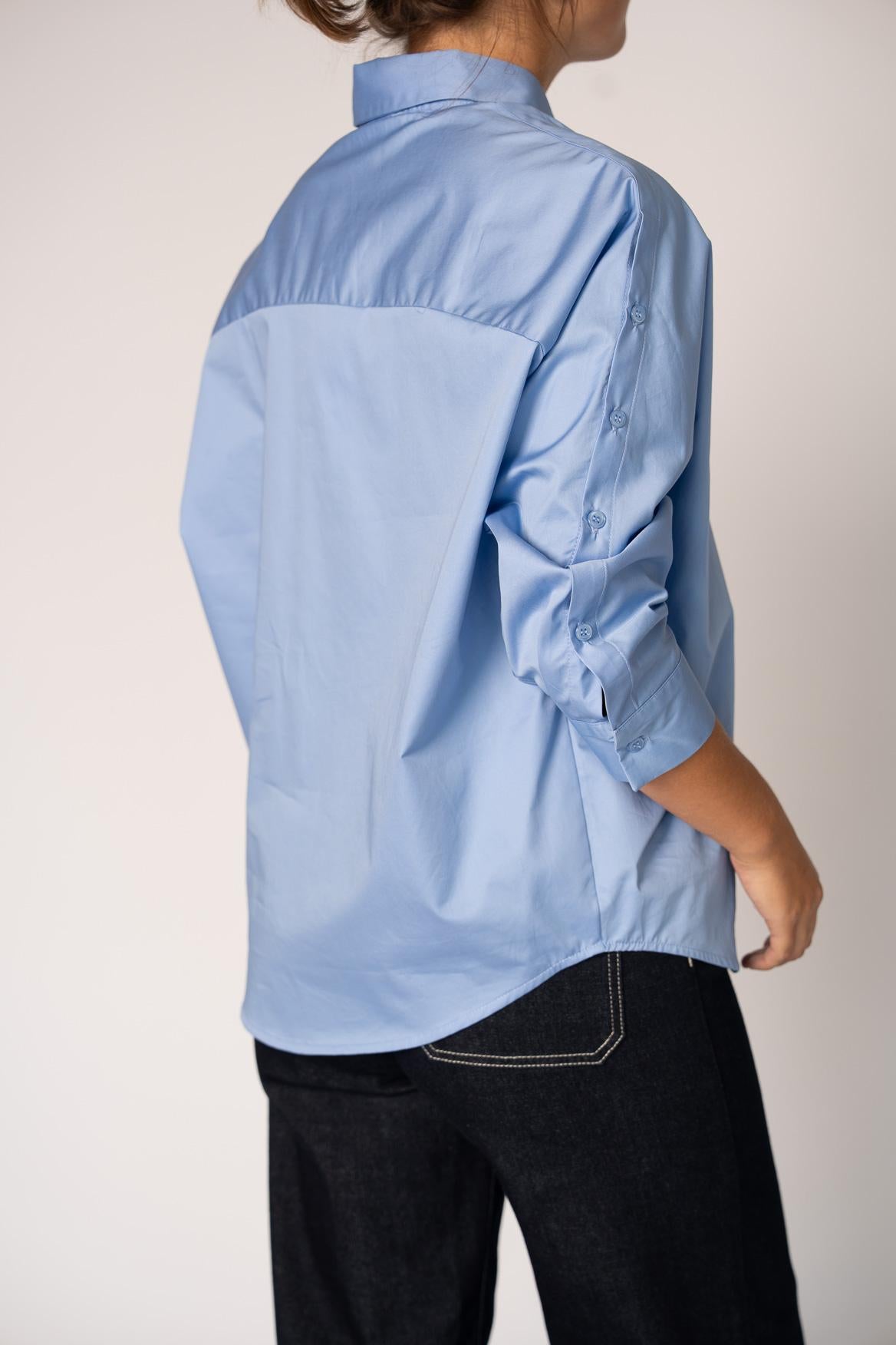 Oversized blouse met knoopdetail - Light blue