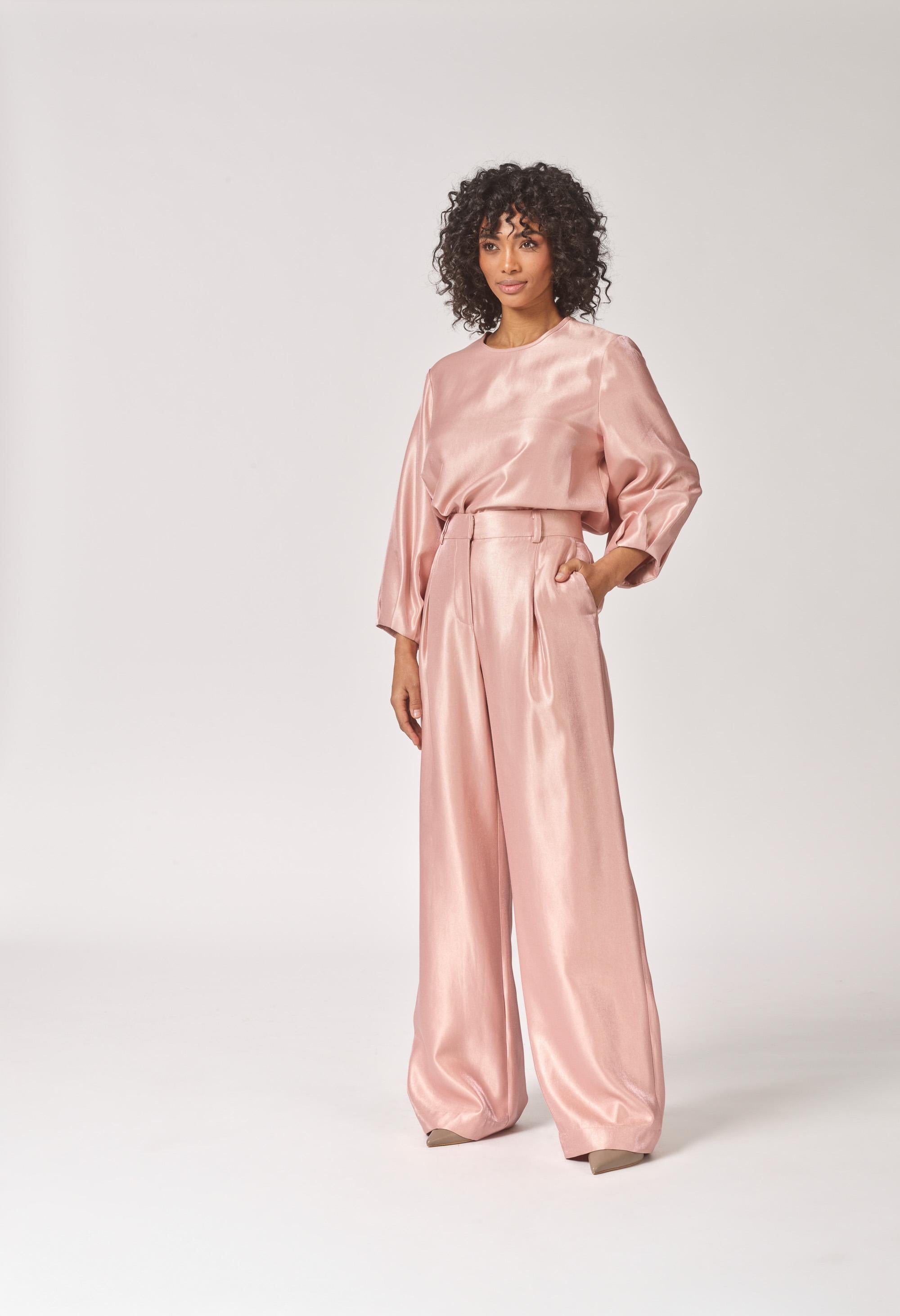 Blouse in satijn met mouw detail - Light Pink
