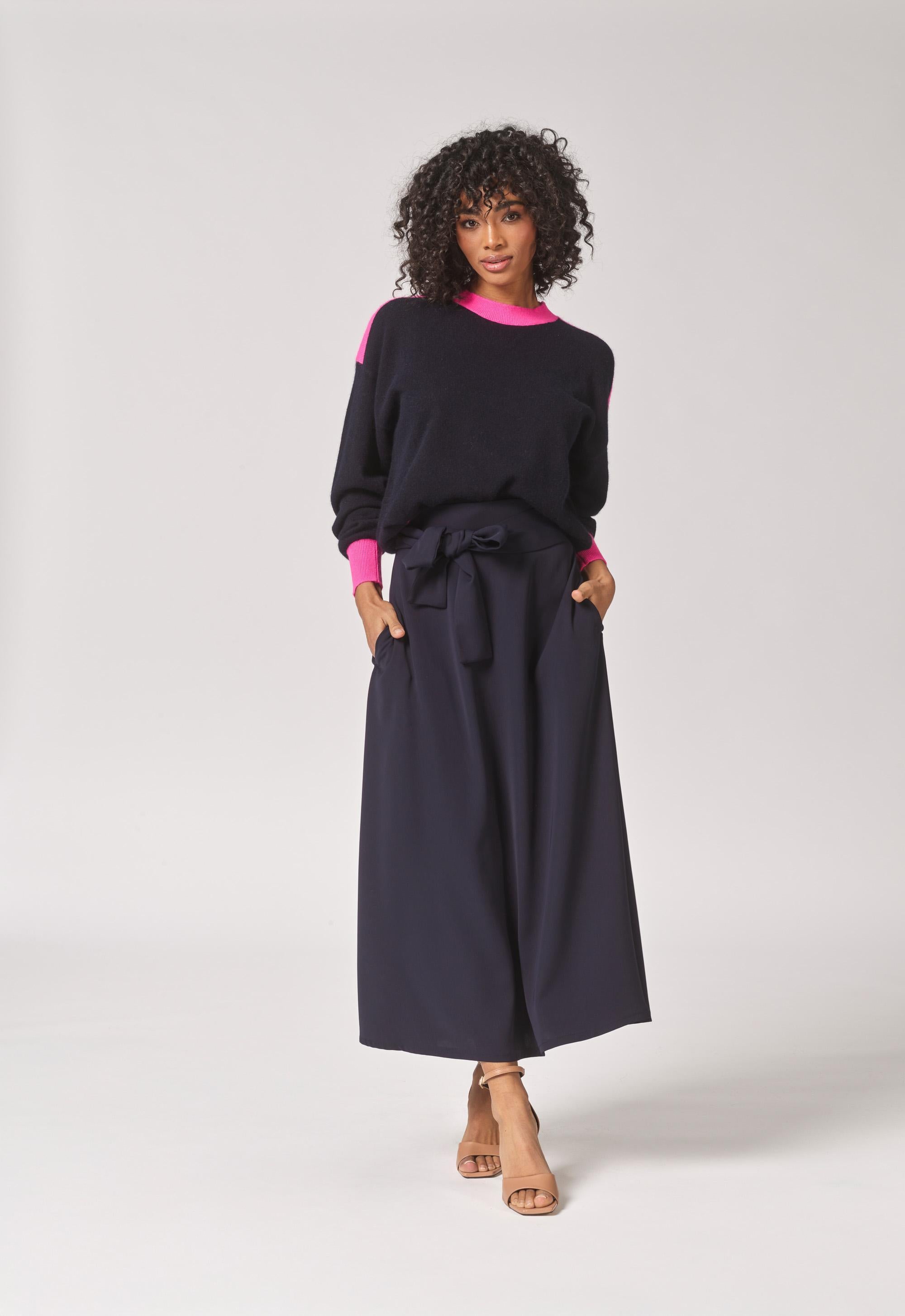 Pull met ronde hals en kleurdetail - Marine / Pink