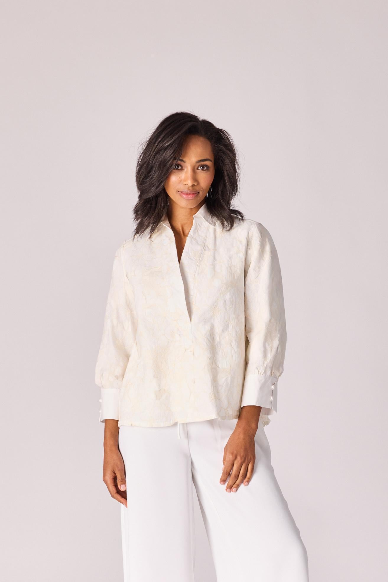 Blouse in bloemenkant - Ecru