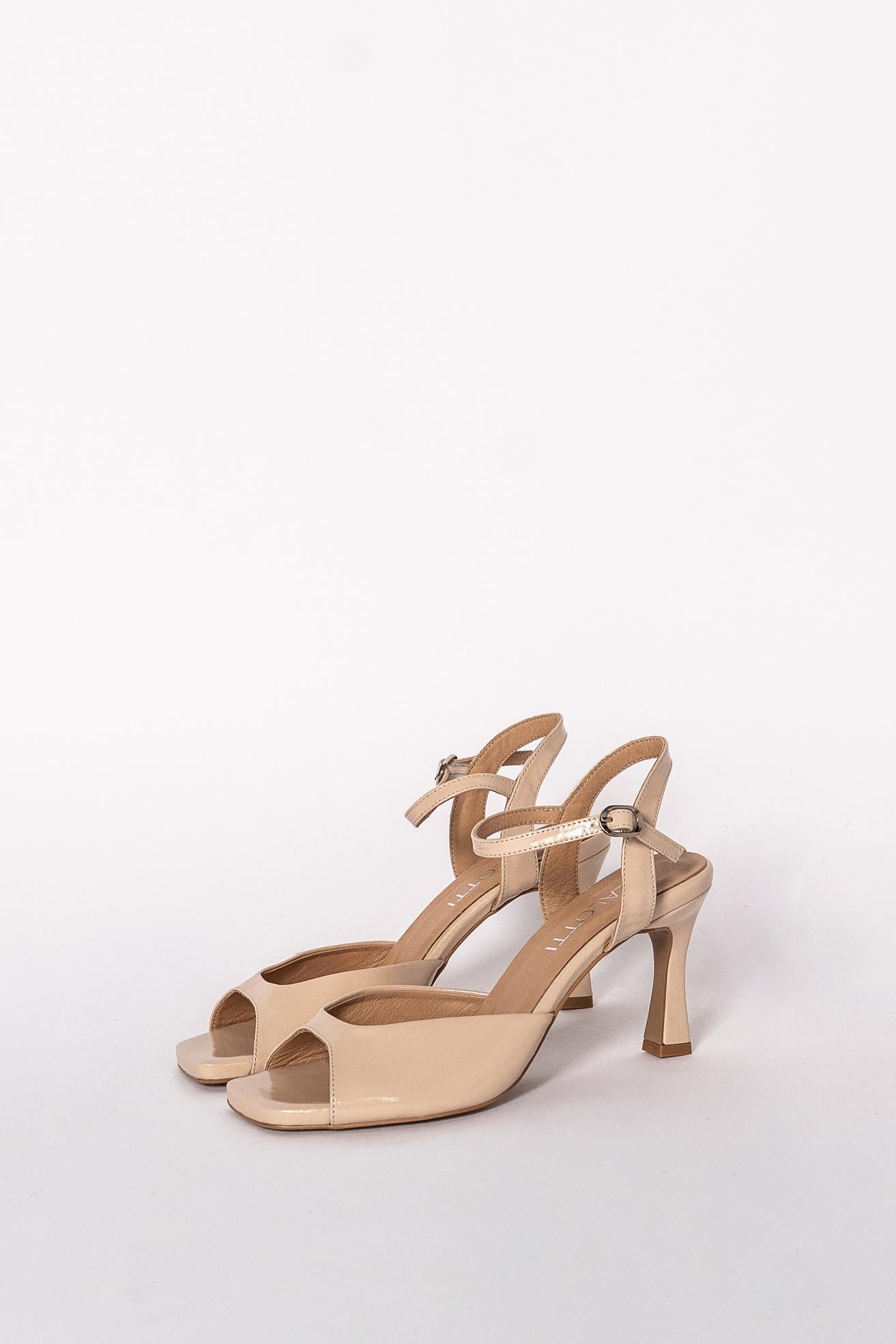 Hakken met open teen - Creme