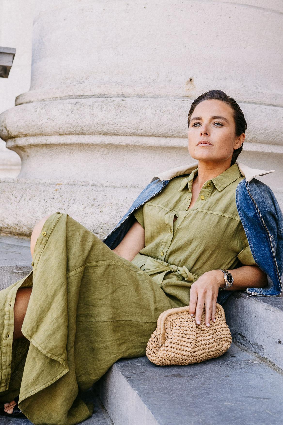 Lange linnen jurk met tailleriem - Olive