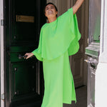 Mouwloze jurk met afneembare cape - Pink