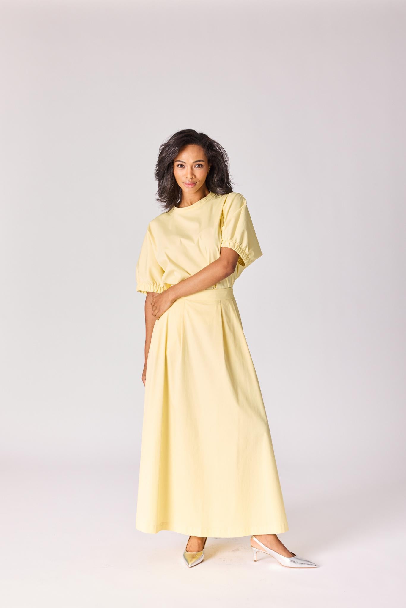 Lange rok met plooien - Butter yellow