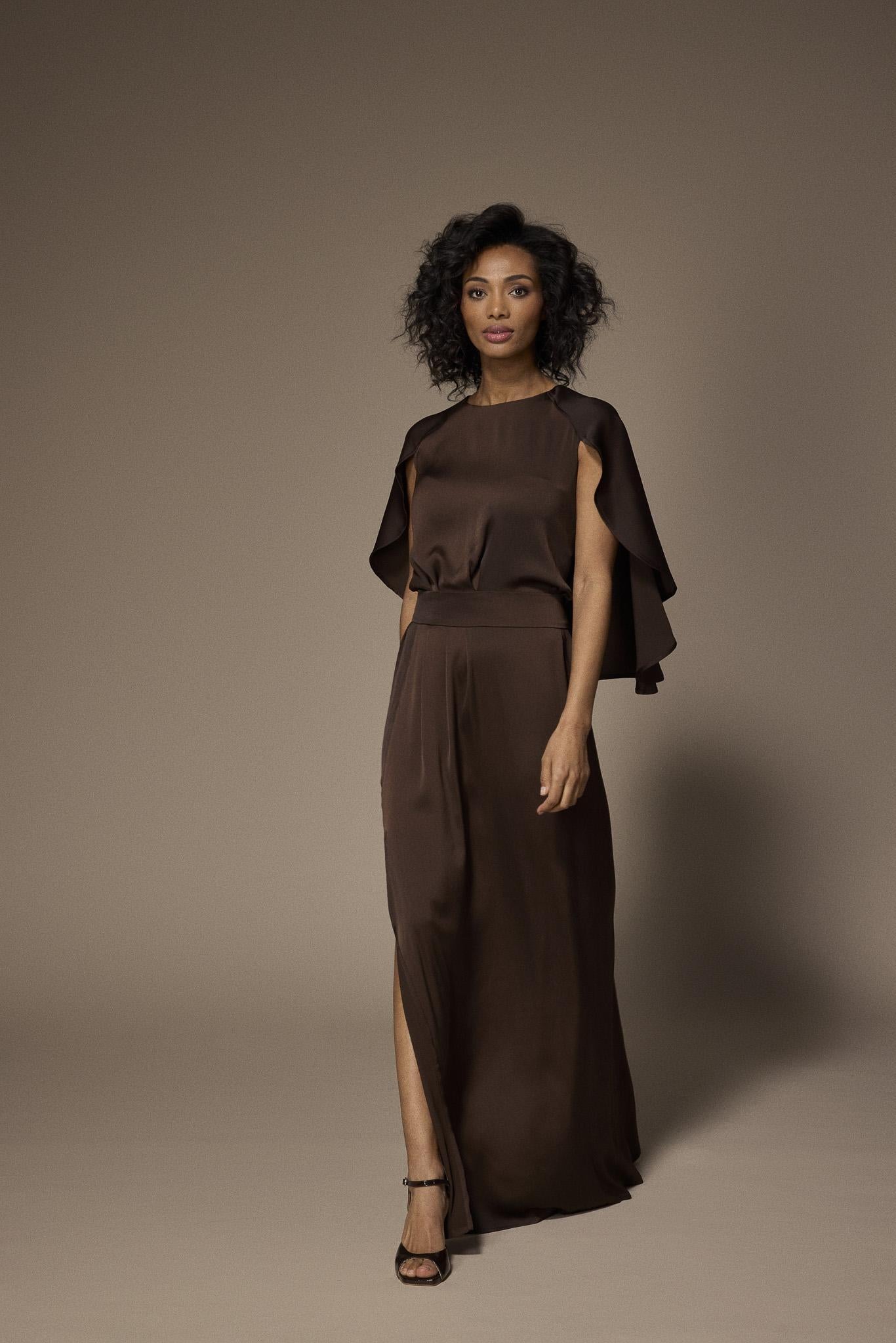 Felice avondjurk met cape - Brown