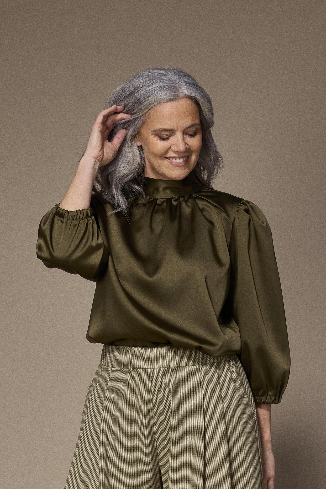 Odille satijnen blouse moet striklint - Khaki
