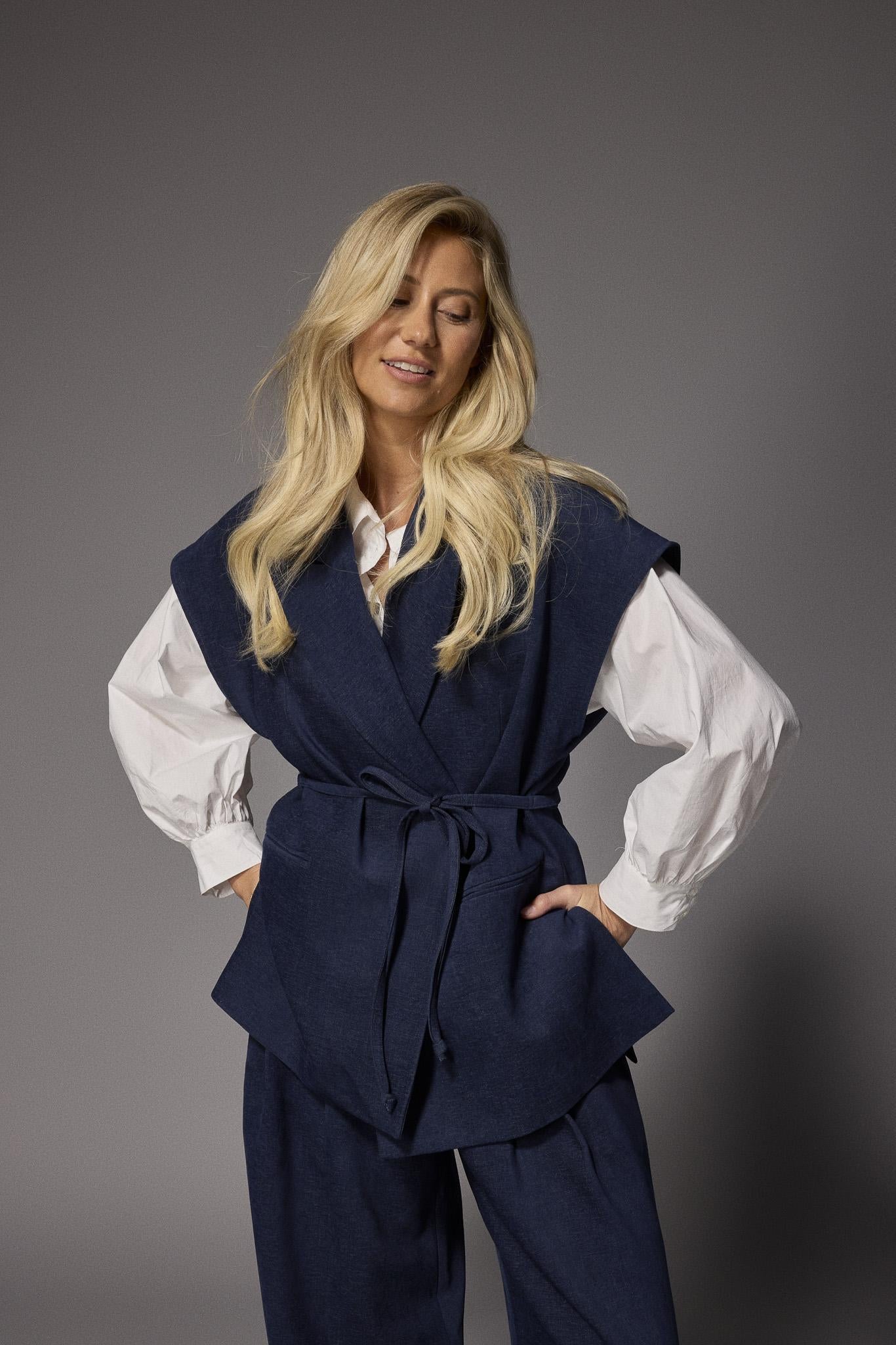 Naomi mouwloze gilet in velours - Navy