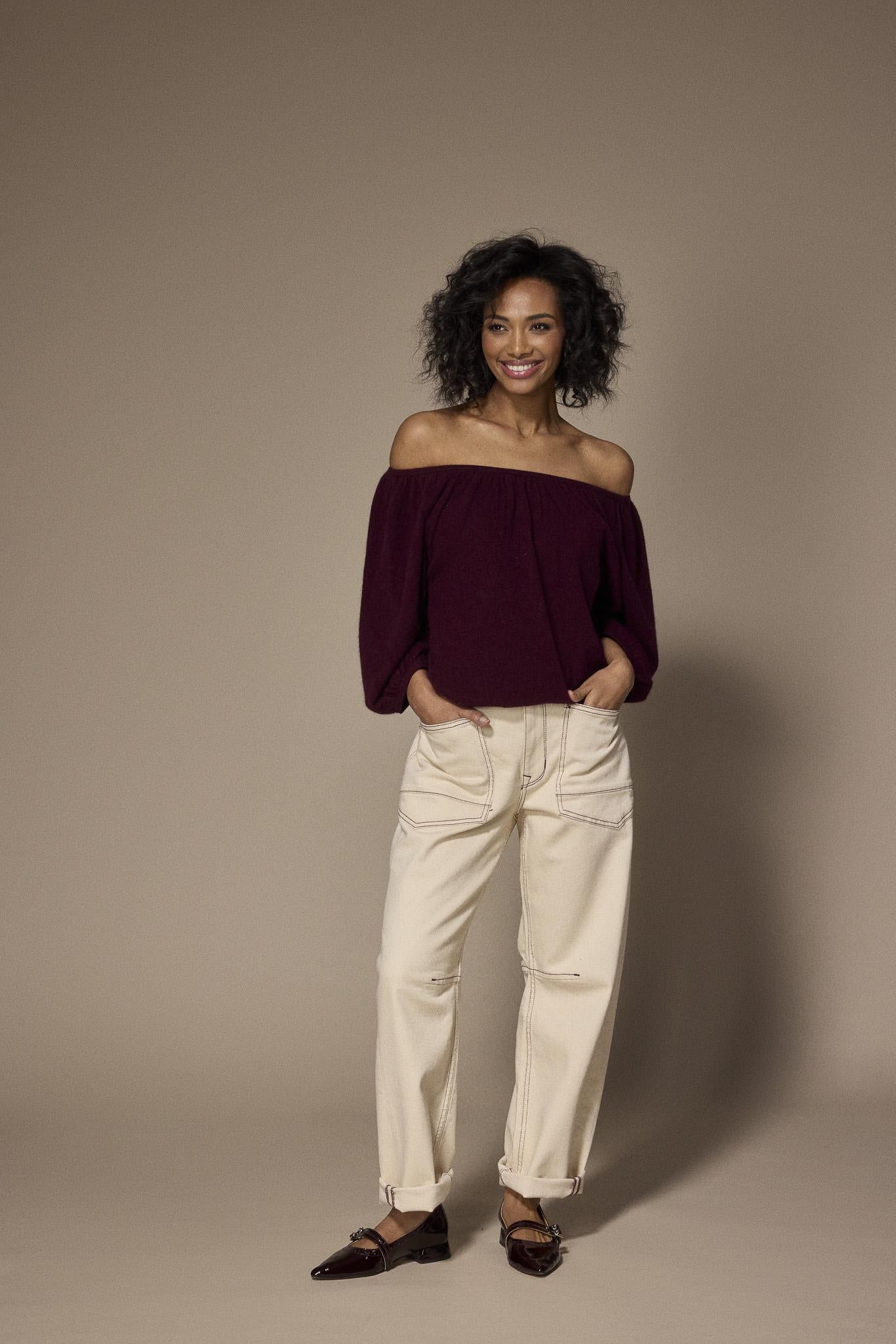 Pila off shoulder pull - Burgundy