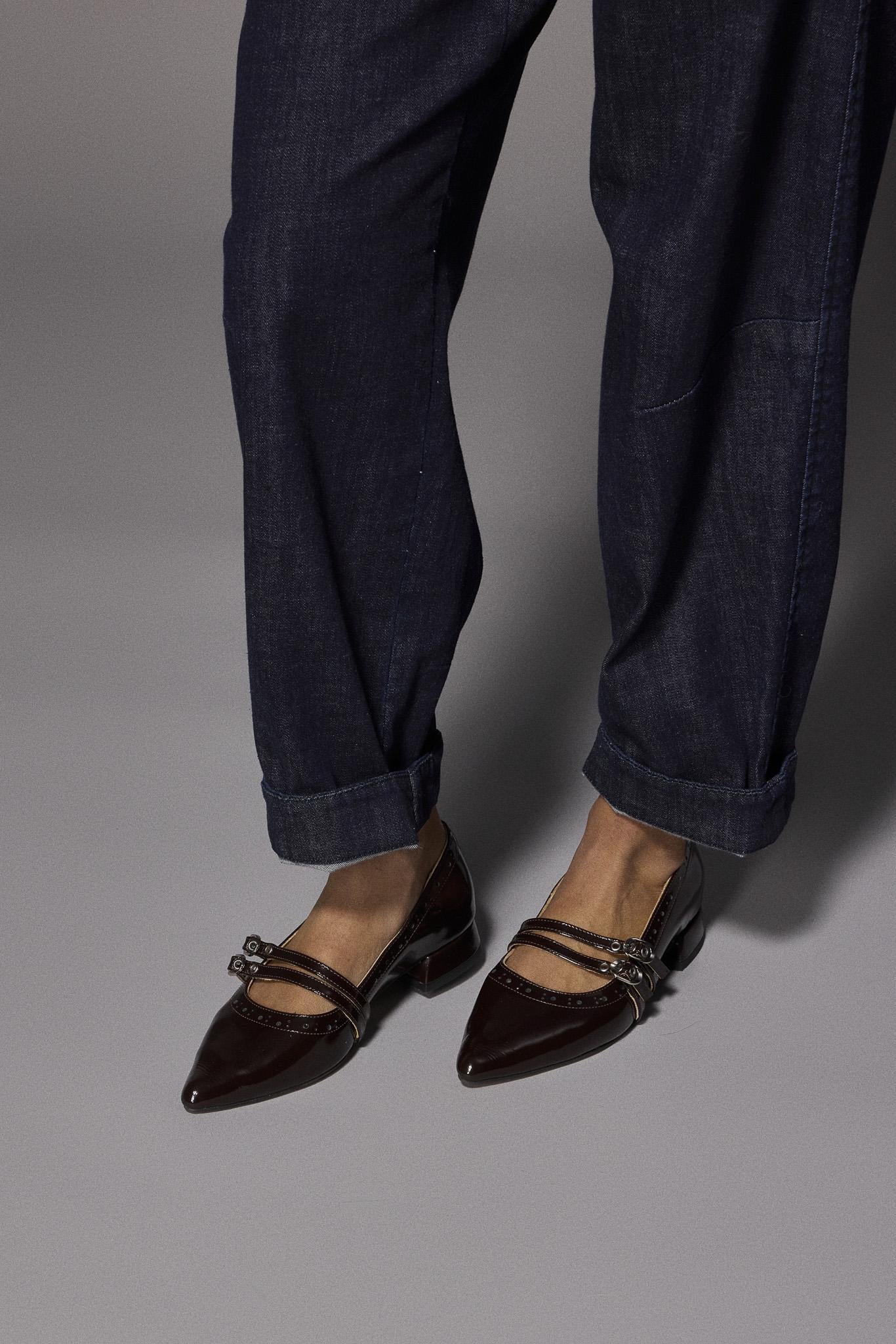Penelope flats met spitspunt - Brown