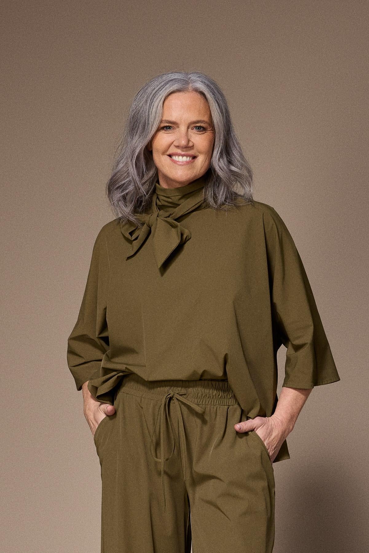 Gala satijnen blouse - Khaki