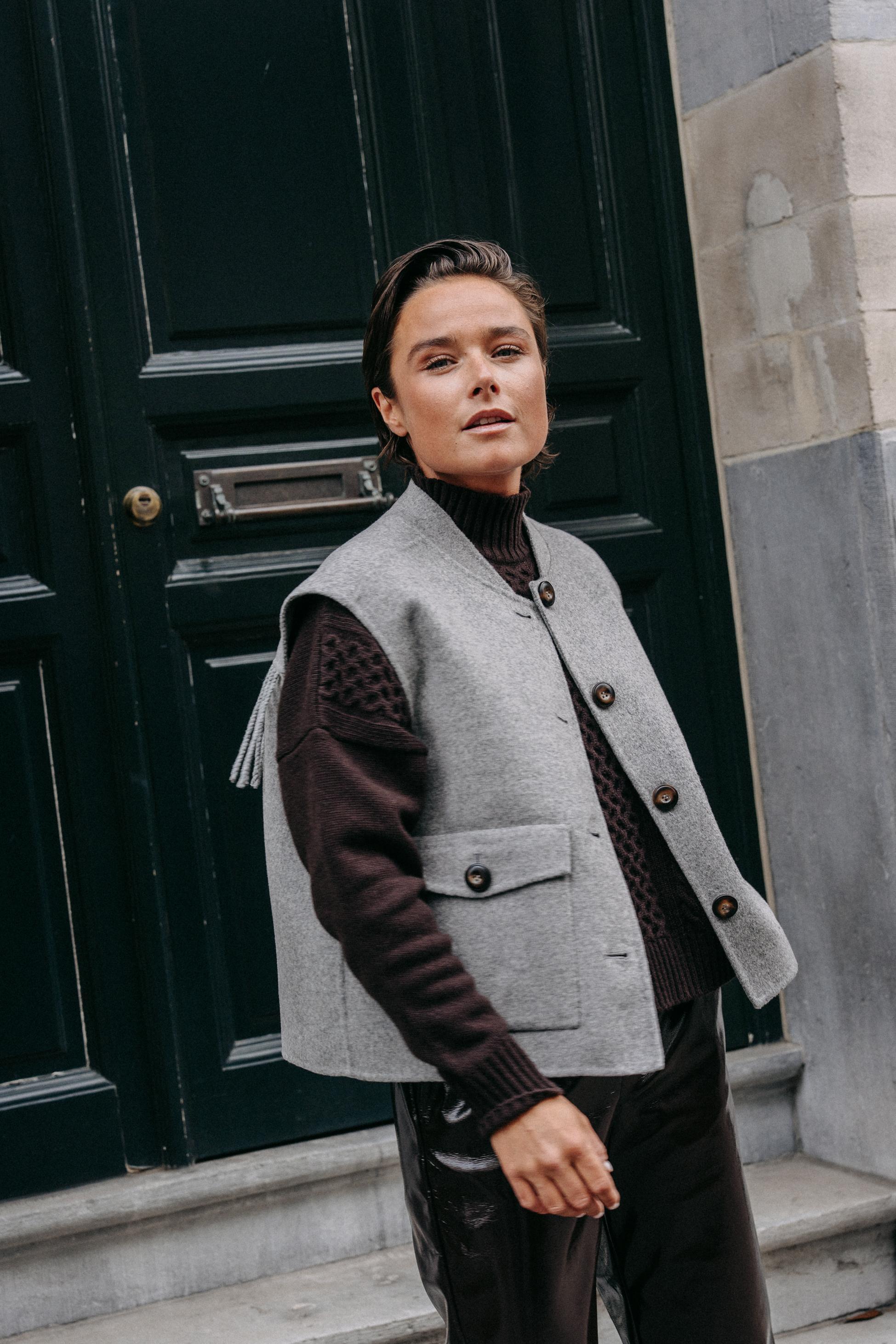 Anna gilet met franjes - Grey