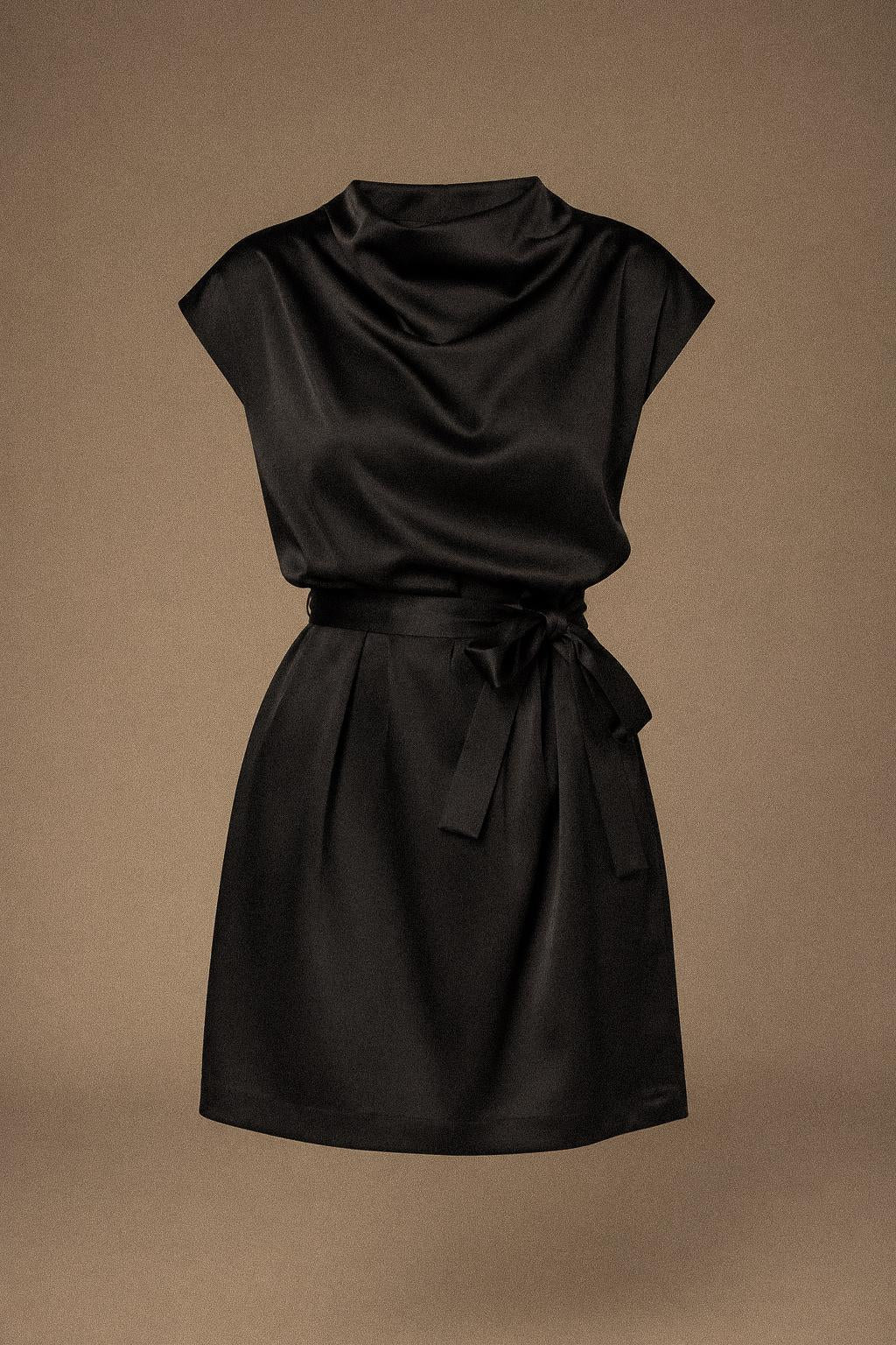 Livia cocktailjurk in satijn - Black