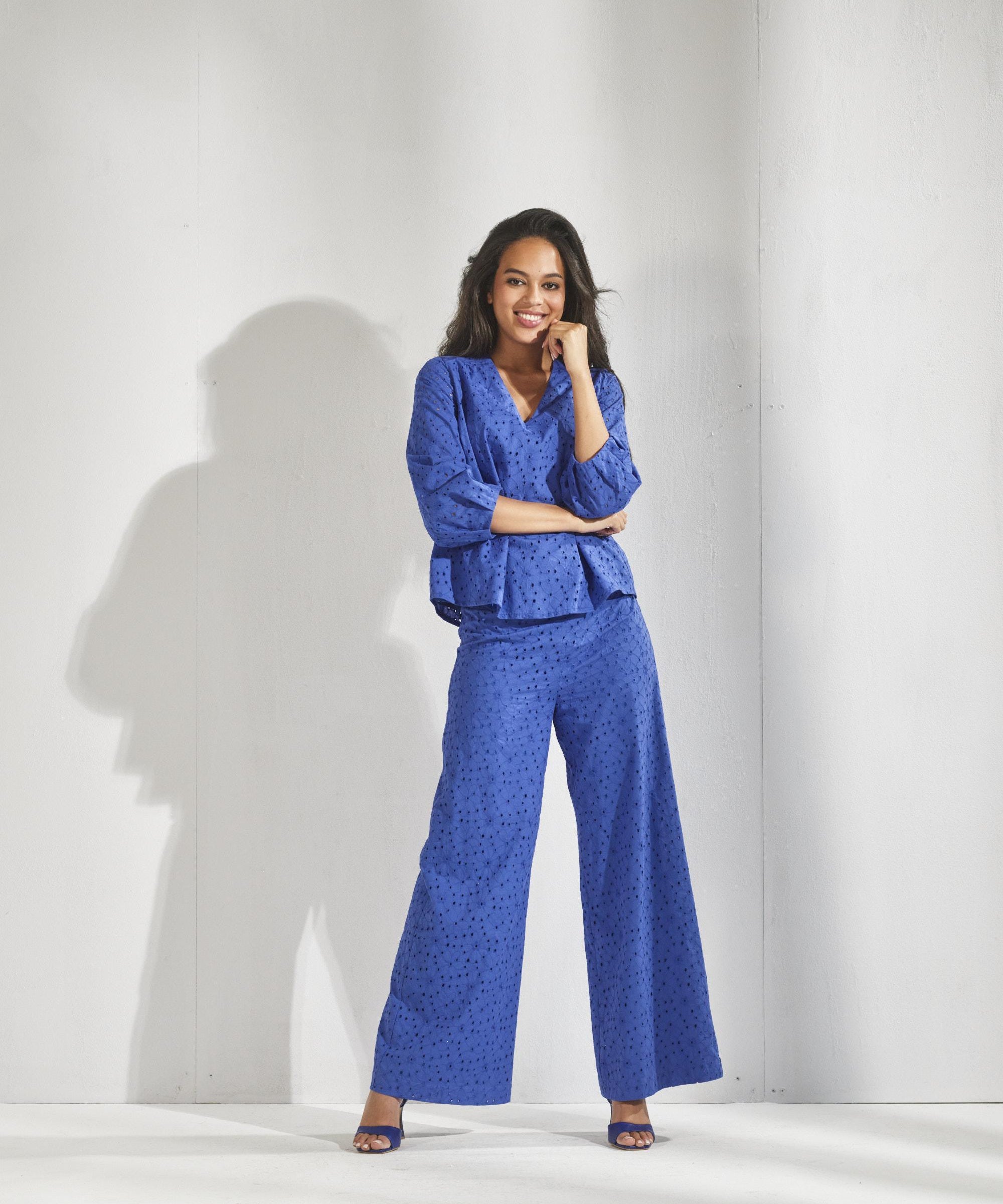 Blouse in broderie - Bic blauw