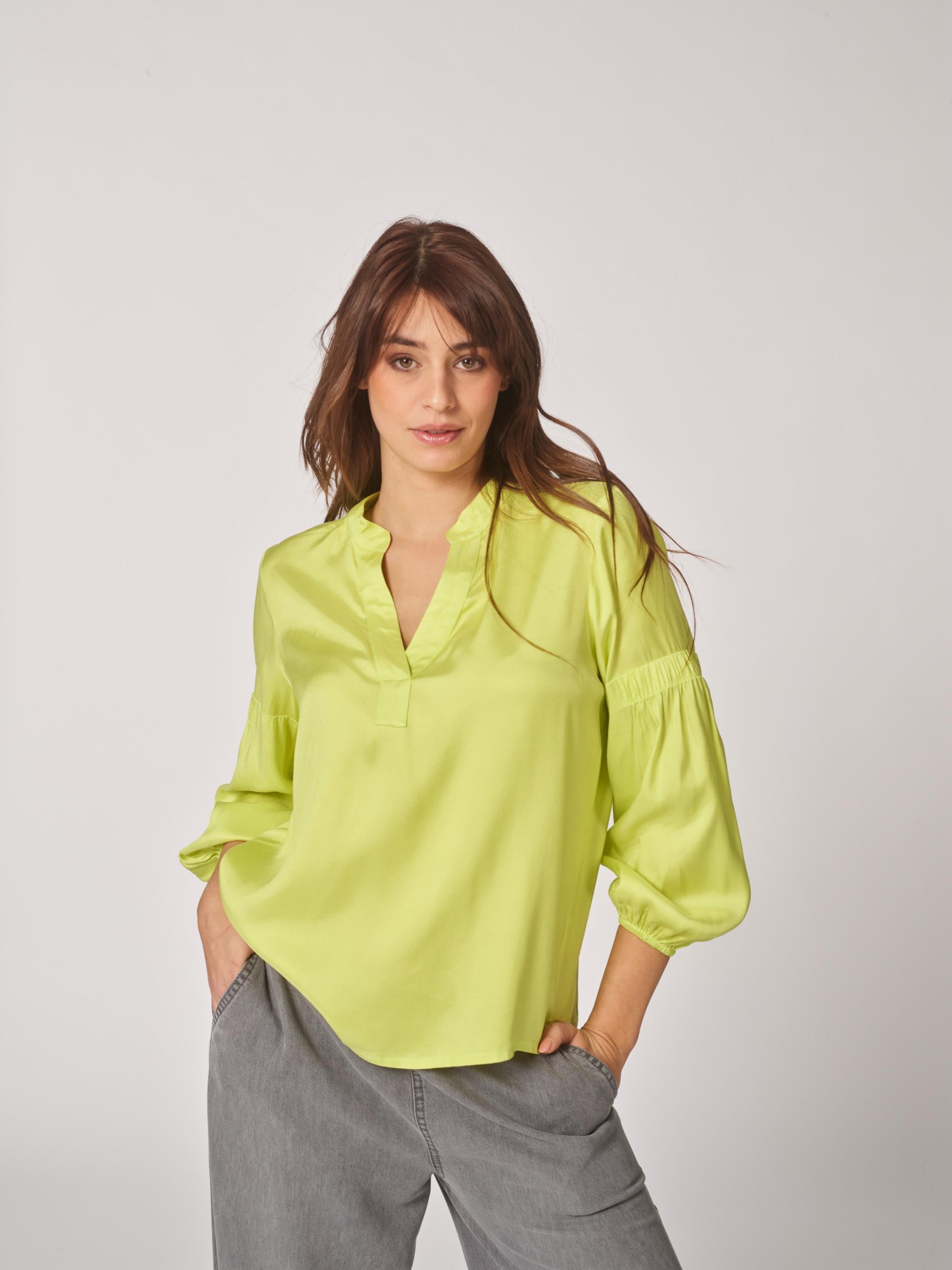 Blouse met fijne rekker aan mouw - Fluo yellow