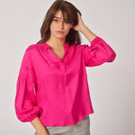 Blouse met fijne rekker aan mouw - Fuxia