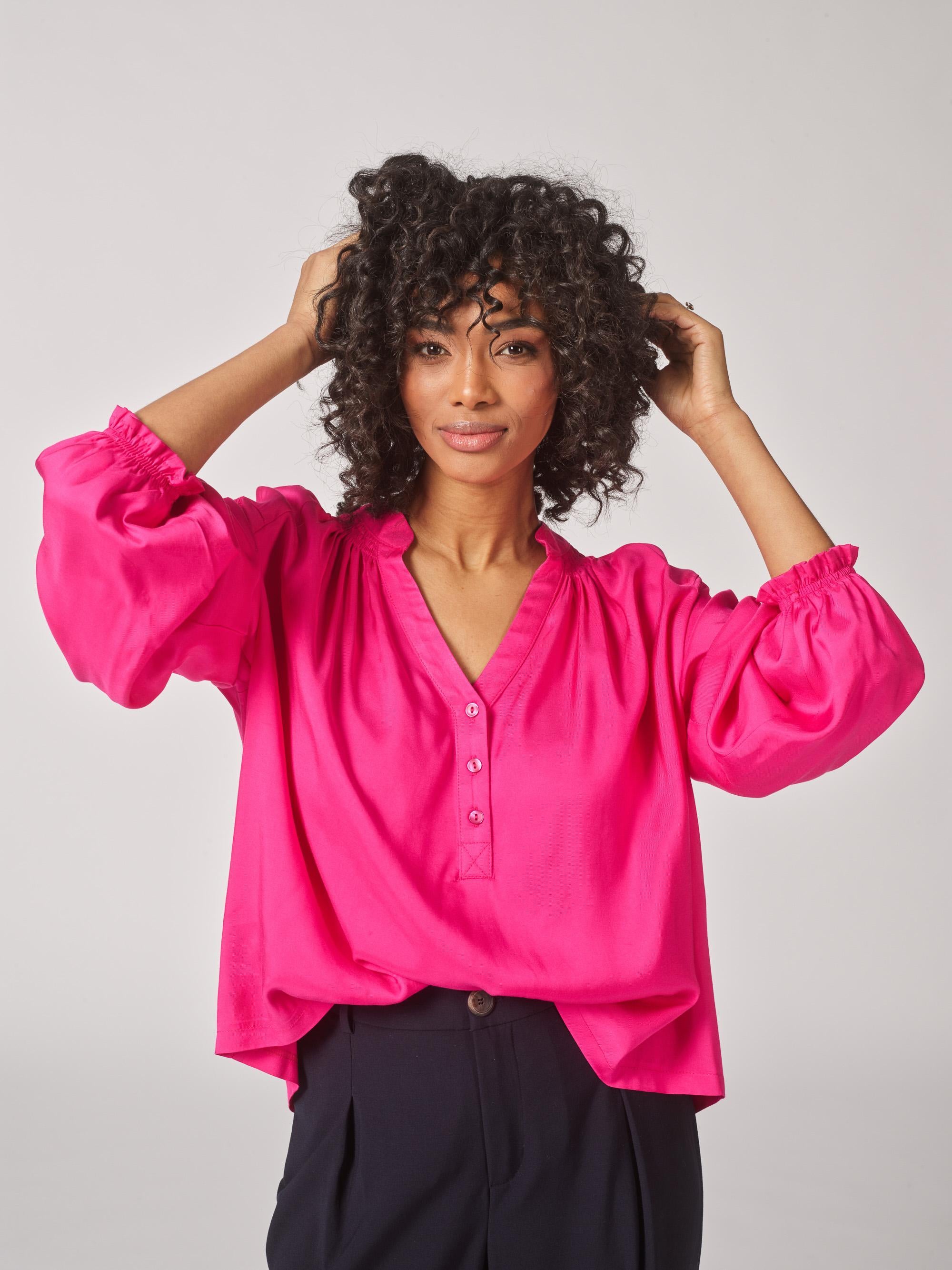 Blouse met frul aan mouw - Fuxia