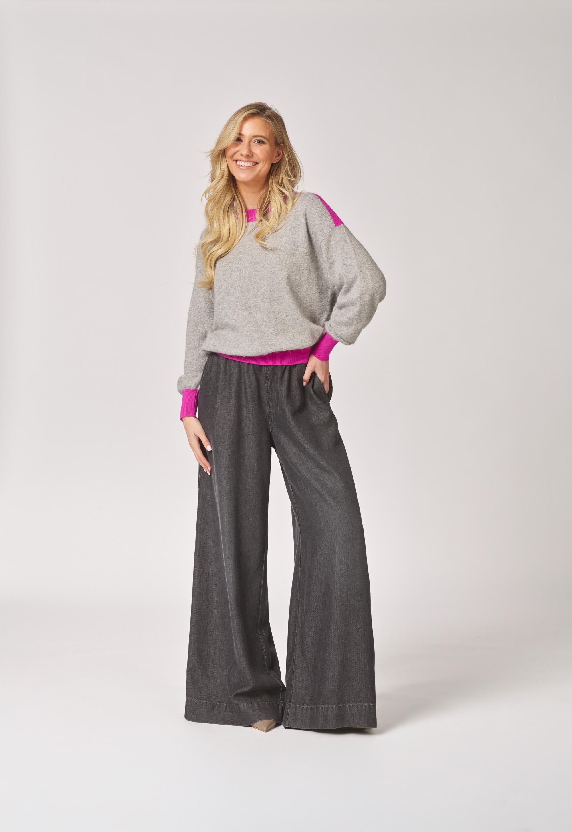 Pull met ronde hals en kleurdetail - Grey / Purple