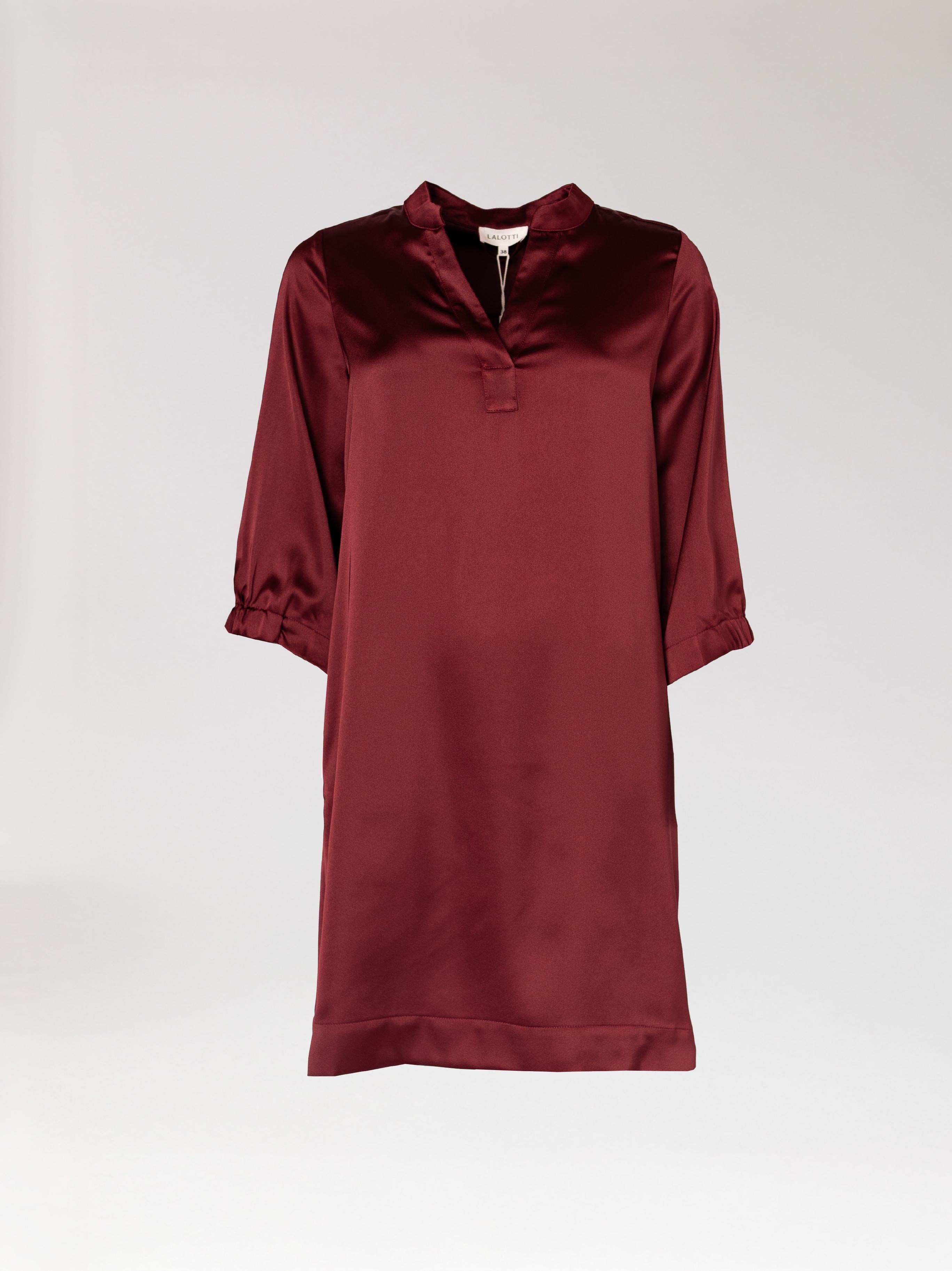 Satijnen jurk met v-hals - Burgundy