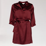 Satijnen jurk met v-hals - Burgundy