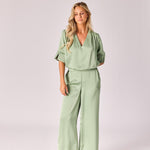 Wijde broek in satijn - Sage green