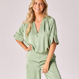 Blouse met v-hals in satijn - Sage green