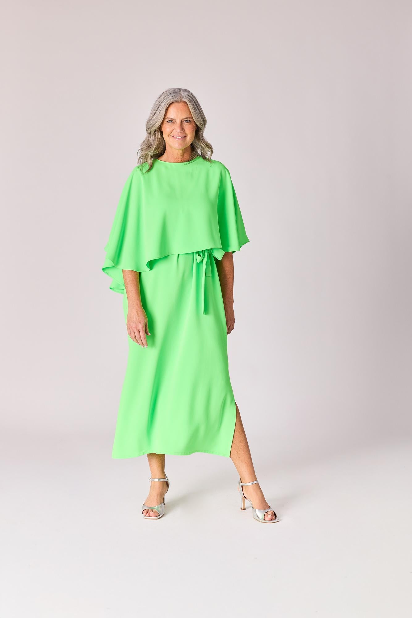 Mouwloze jurk met afneembare cape - Neon green