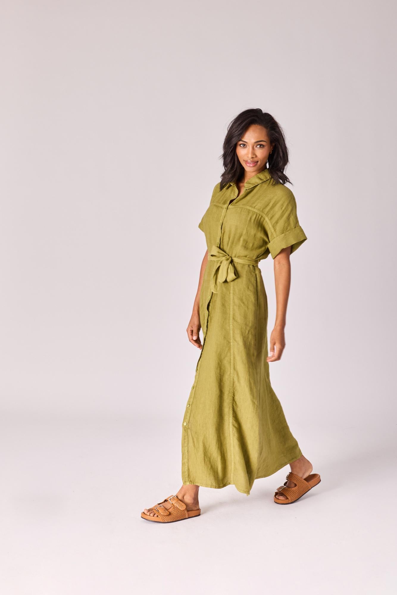 Lange linnen jurk met tailleriem - Olive
