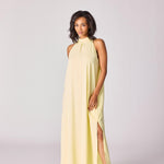 Lange jurk met halternek - Butter yellow