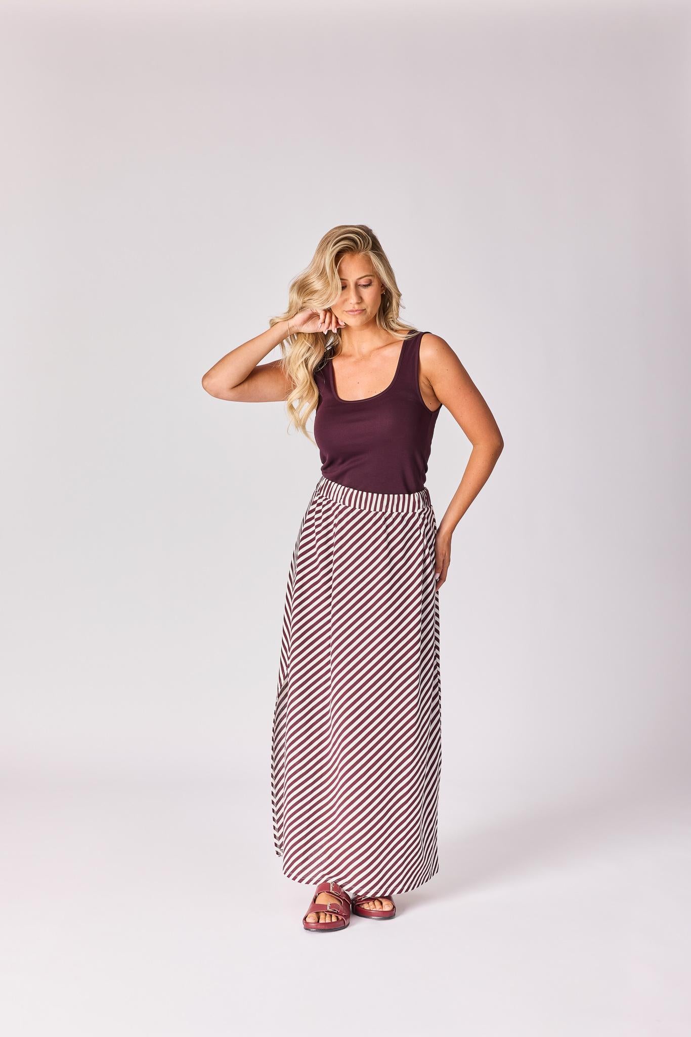 Rok met streepjesmotief - Burgundy stripe