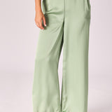 Wijde broek in satijn - Sage green