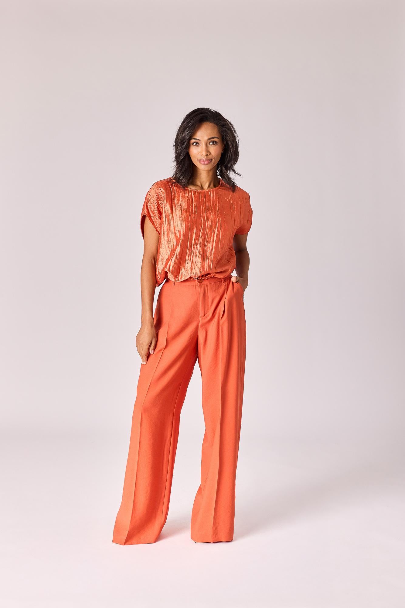Top in frippé stof - Burnt orange